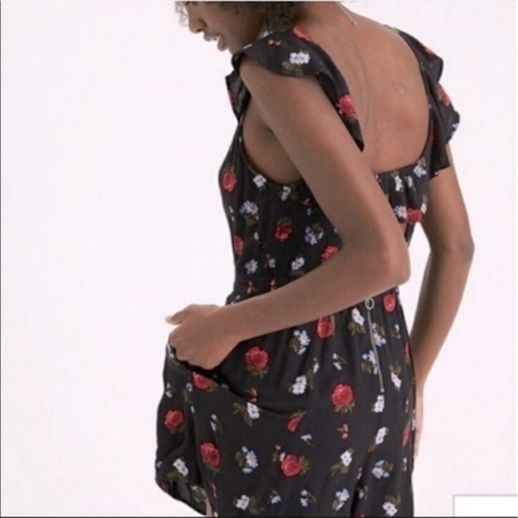 American Eagle Smocked Open Back Romper- Floral - Picture 4 of 9